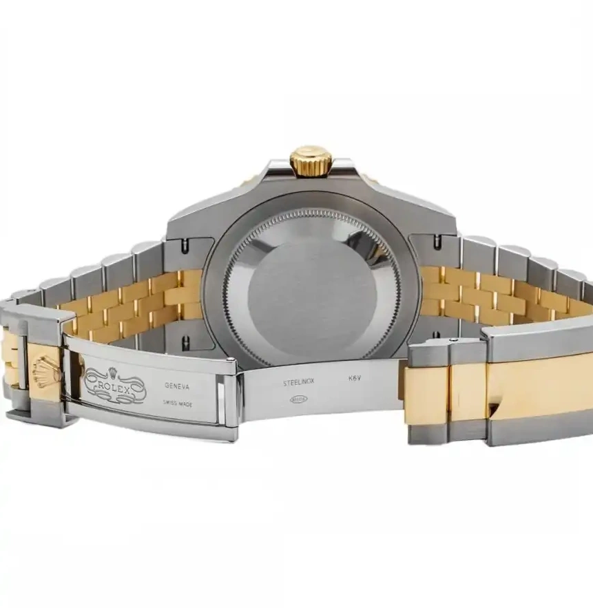 PrestigiousJewellers GMT-Master Yes Rolex 126713GRNR II 0712